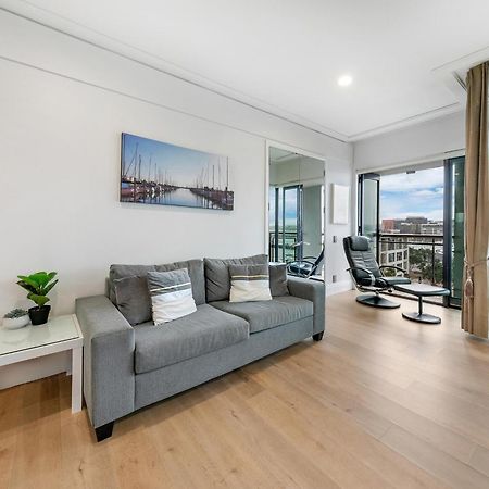 Exquisite Sun Soaked Corner Apartment Auckland Esterno foto