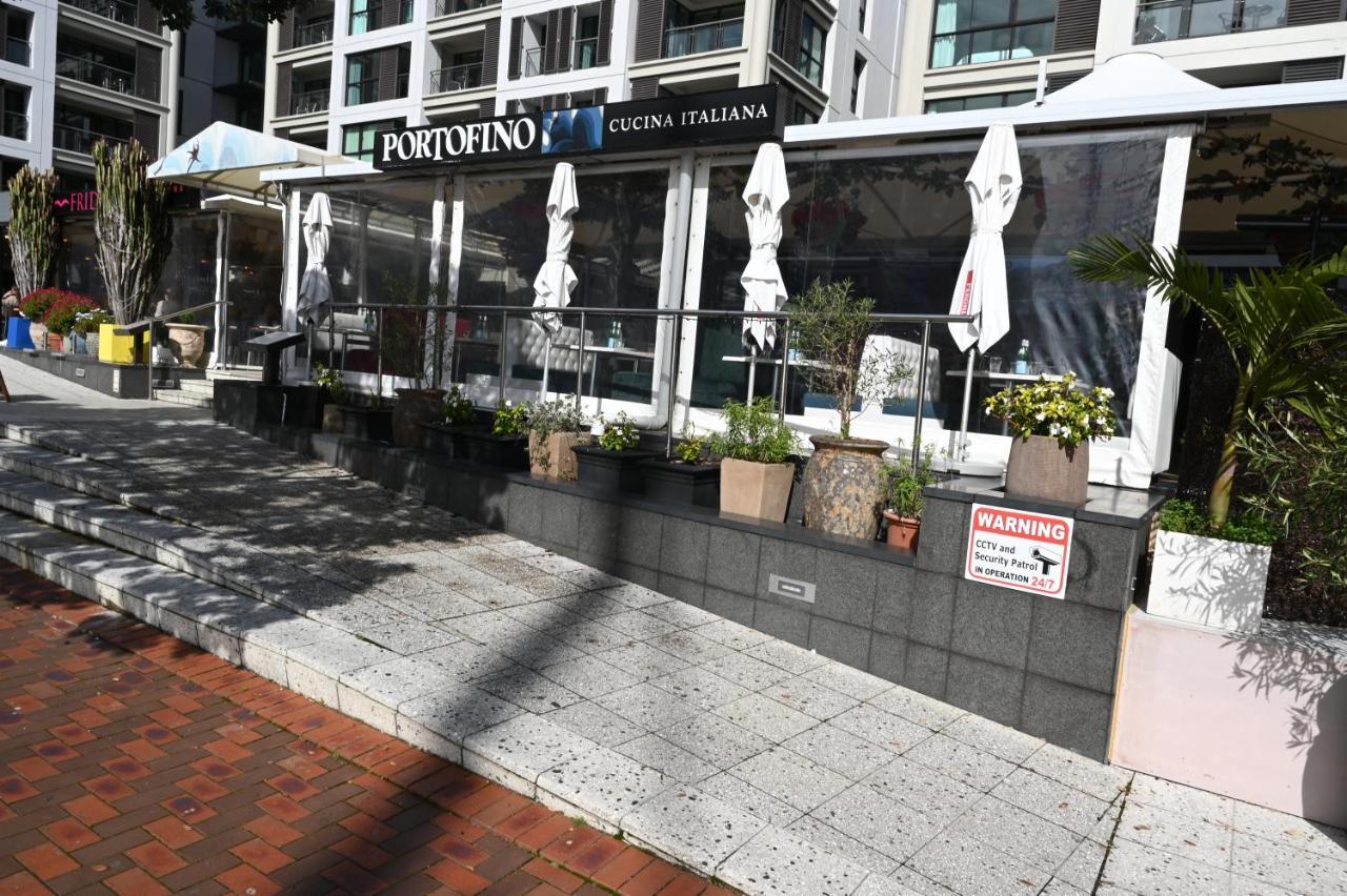Exquisite Sun Soaked Corner Apartment Auckland Esterno foto