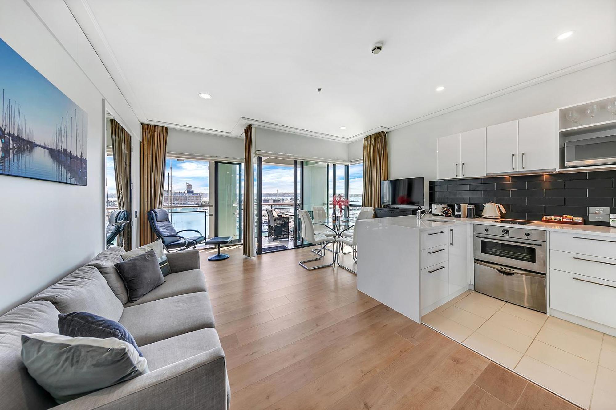 Exquisite Sun Soaked Corner Apartment Auckland Esterno foto